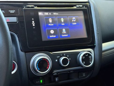 Used 2015 Honda Fit EX image 15