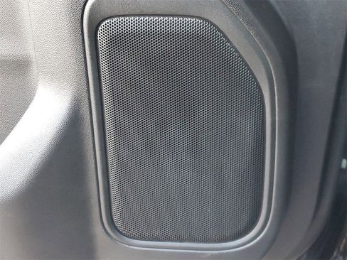 Certified 2024 Chevrolet Silverado 1500 Custom image 24