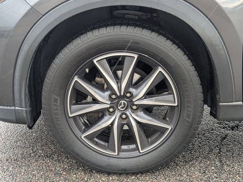 Used 2018 MAZDA CX-5 Touring image 10