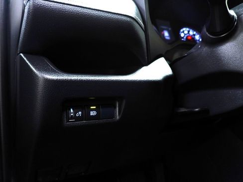 Used 2019 Toyota RAV4 LE w/ All Weather Liner Package image 20