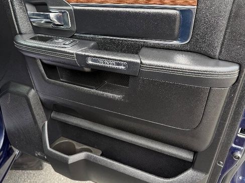 Used 2015 RAM 1500 Laramie w/ Convenience Group image 21