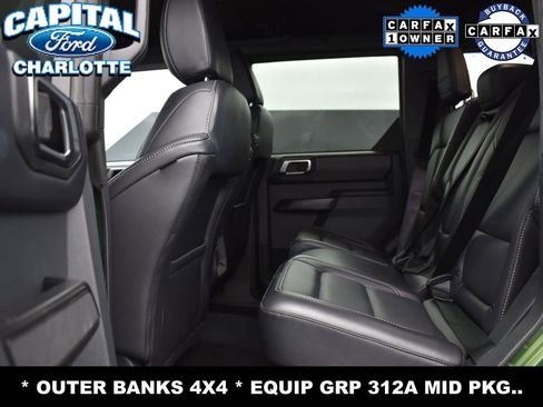 Used 2025 Ford Bronco Outer Banks image 10