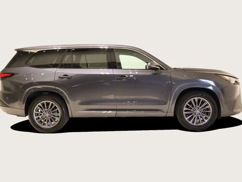 Used 2024 Lexus TX 350 AWD w/ Cold Weather Package image 4