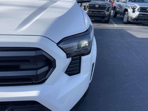 New 2026 Toyota Tacoma TRD Sport image 17