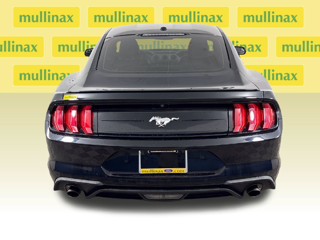 Used 2019 Ford Mustang Premium RWD image 8
