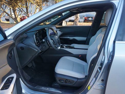 Used 2024 Lexus RX 350 Premium w/ Convenience Package FWD image 2