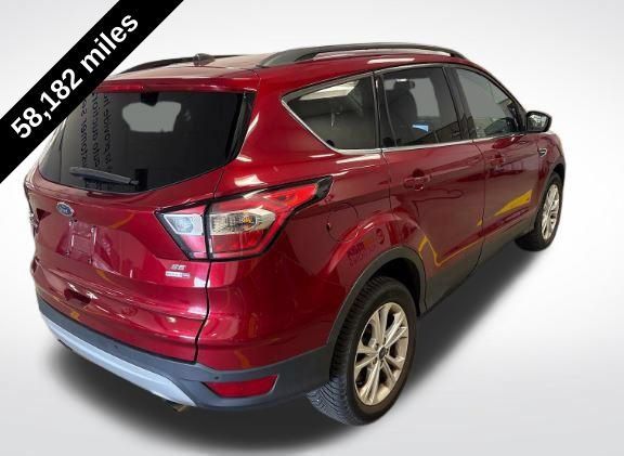 Used 2017 Ford Escape SE w/ Equipment Group 201A AWD/4WD image 2