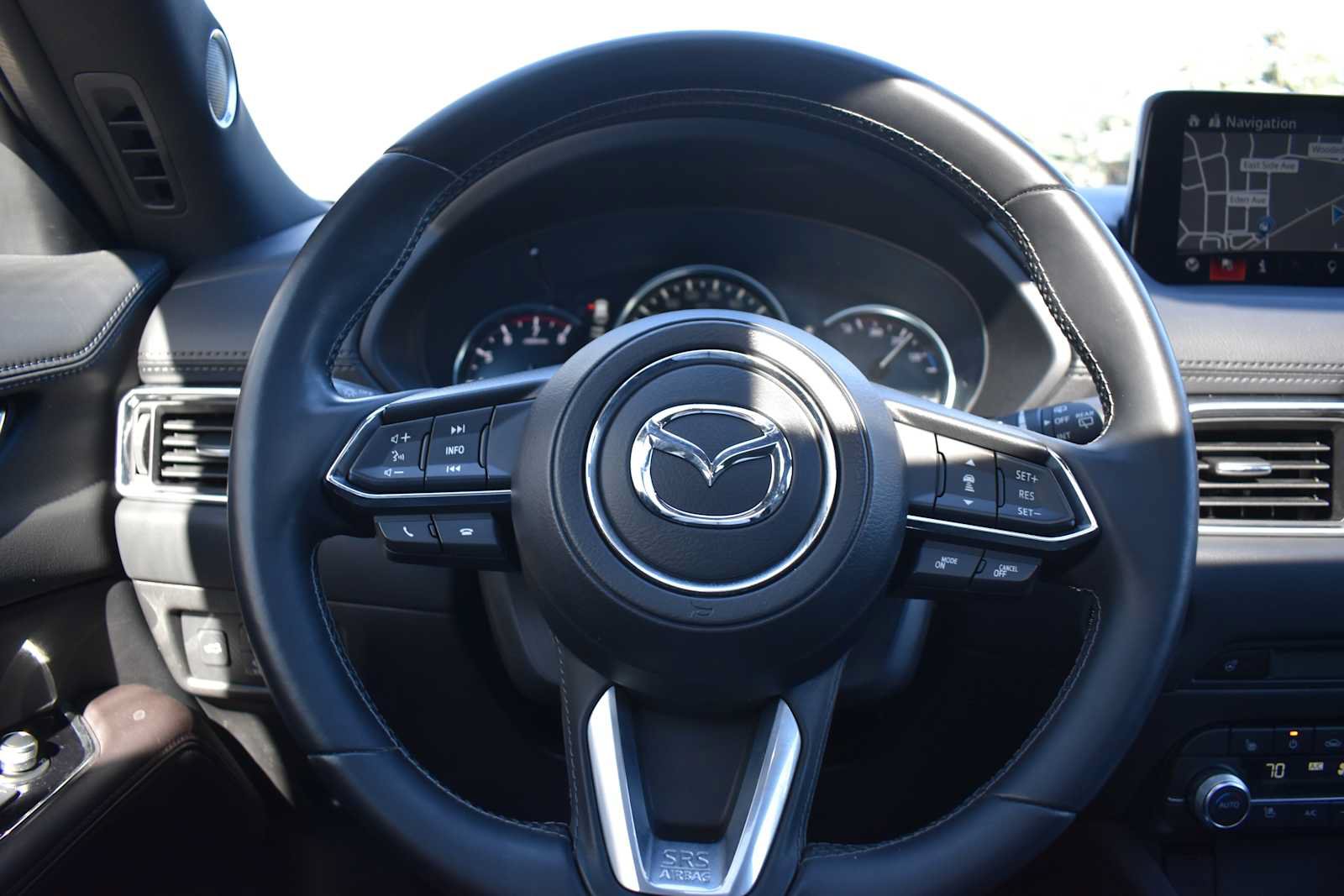Used 2020 MAZDA CX-5 Signature AWD/4WD image 25