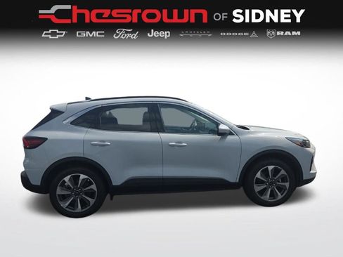 Used 2025 Ford Escape Platinum AWD/4WD image 4