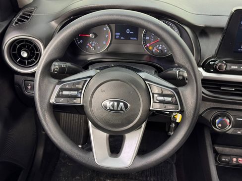 Used 2020 Kia Forte LXS image 17