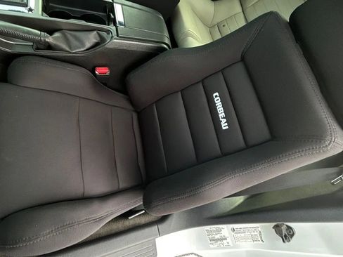 Used 2014 Ford Mustang GT Premium RWD image 10