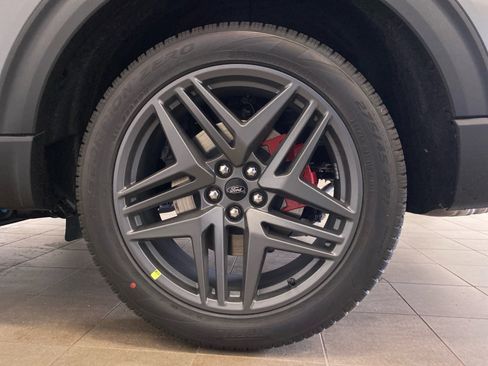 New 2026 Ford Explorer ST-Line image 53