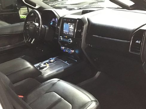 Used 2019 Ford Expedition Max Limited w/ Driver Assistance Package image 24