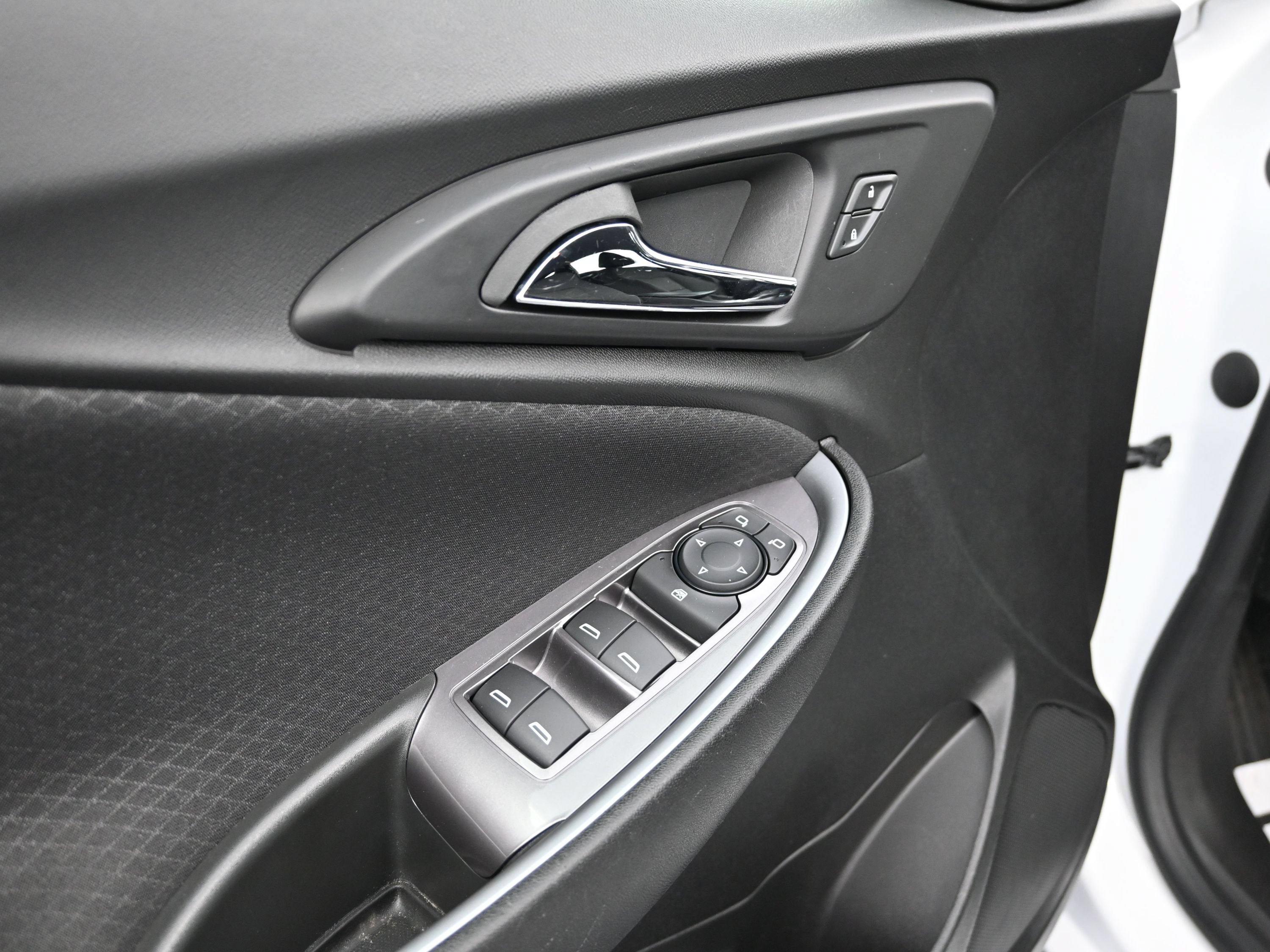 Certified 2024 Chevrolet Malibu RS FWD image 25