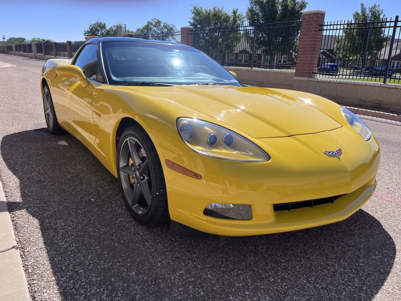Used 2012 Chevrolet Corvette Coupe w/ 4LT Preferred Equipment Group RWD image 10