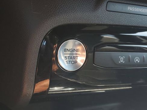 Used 2023 Ford Escape ST-Line w/ Tech Pack #1 AWD/4WD image 25