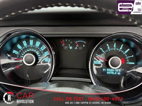 Used 2013 Ford Mustang Convertible image 27