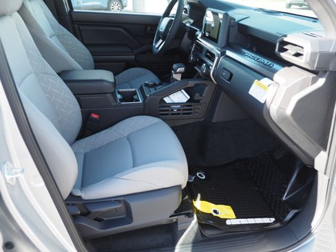 New 2025 Toyota Tacoma SR5 image 15