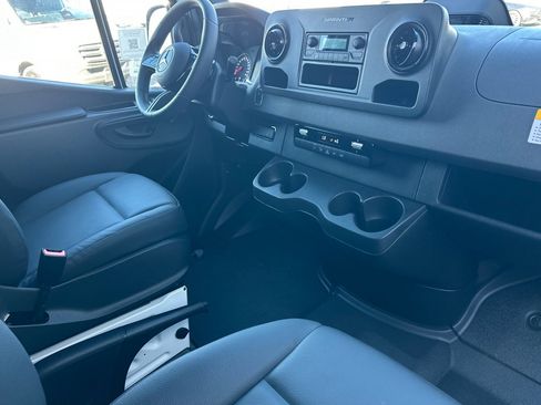 New 2025 Mercedes-Benz Sprinter 2500 image 15