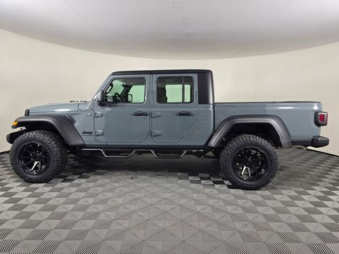 New 2026 Jeep Gladiator Sport image 8