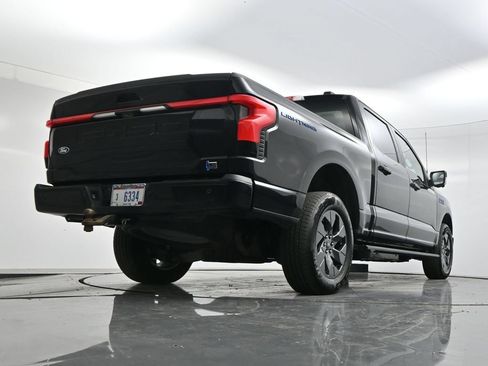 Used 2024 Ford F150 Lightning Platinum AWD/4WD image 46