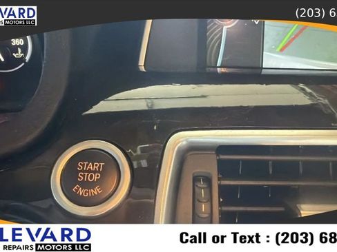 Used 2012 BMW 535i xDrive AWD/4WD image 19