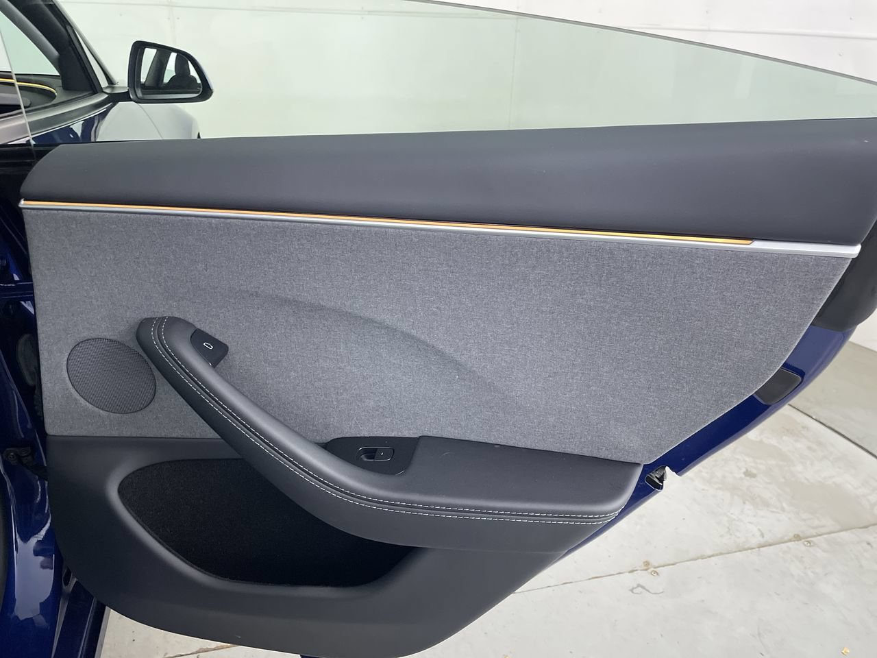 Used 2025 Tesla Model 3 Long Range RWD image 23