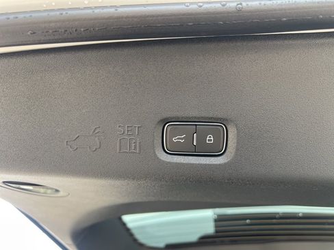New 2026 Lincoln Navigator Reserve AWD/4WD image 10