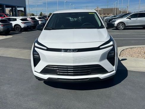New 2027 Chevrolet Bolt LT w/ Comfort Package FWD image 29