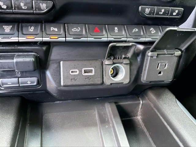 Certified 2023 GMC Sierra 2500 Denali w/ Denali Ultimate Package AWD/4WD image 26