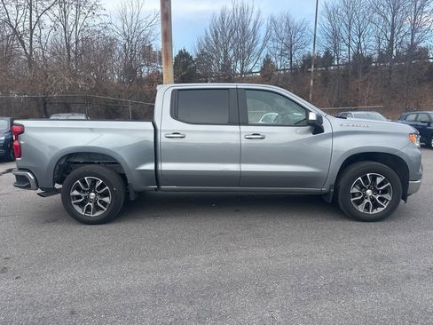 Used 2023 Chevrolet Silverado 1500 LT image 4