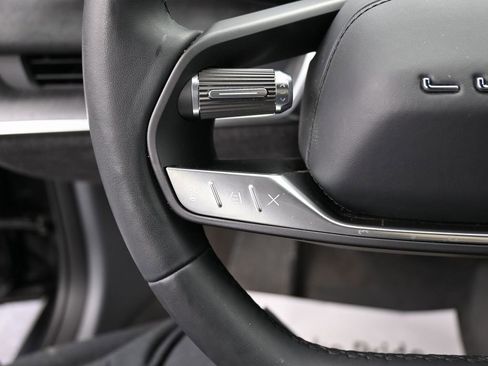 Used 2024 Lucid Air Grand Touring image 18