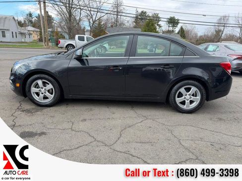 Used 2016 Chevrolet Cruze LT image 4