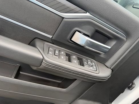 New 2026 RAM 3500 Big Horn AWD/4WD image 11
