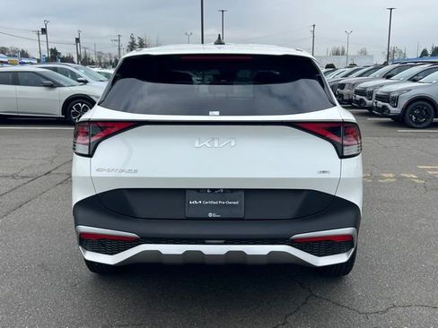 Certified 2023 Kia Sportage LX image 6