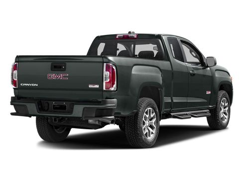 Used 2017 GMC Canyon SLE image 13