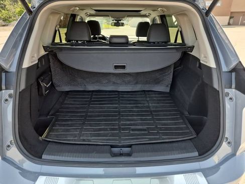 Used 2025 Nissan Rogue Platinum AWD/4WD image 23