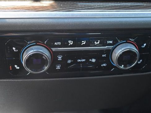 Certified 2022 Chevrolet Silverado 1500 LT image 26