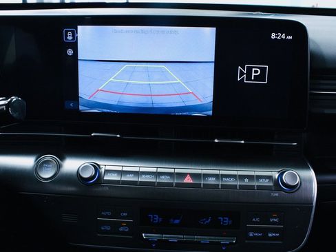 Used 2024 Hyundai Kona SEL image 17
