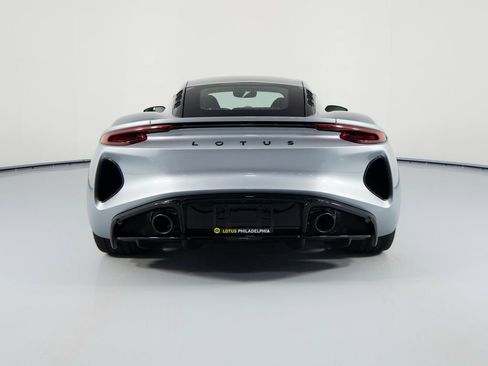 Used 2025 Lotus Emira image 6