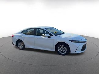 Used 2025 Toyota Camry LE video 2