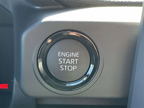 New 2025 Toyota Tacoma SR5 image 7