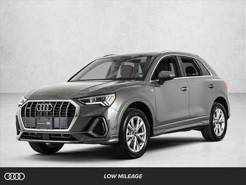 Certified 2025 Audi Q3 2.0T Premium w/ Convenience Package image 1