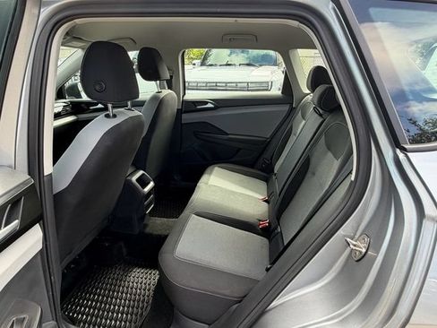 Certified 2023 Volkswagen Taos S FWD image 13