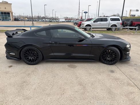 Used 2019 Ford Mustang GT Premium w/ GT Performance Package image 12