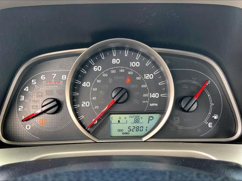 Used 2014 Toyota RAV4 LE FWD image 25