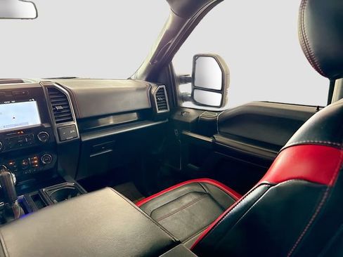 Used 2019 Ford F150 Lariat AWD/4WD image 23