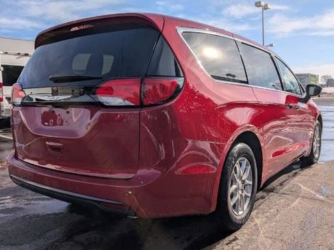 New 2026 Chrysler Voyager LX FWD image 3