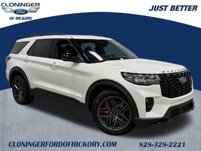 New 2025 Ford Explorer ST w/ Sun And Sound Package