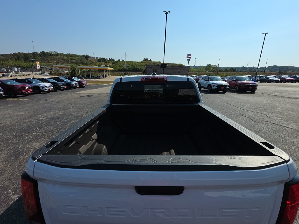 Used 2024 Chevrolet Colorado Trail Boss w/ Advanced Trailering Package AWD/4WD image 8